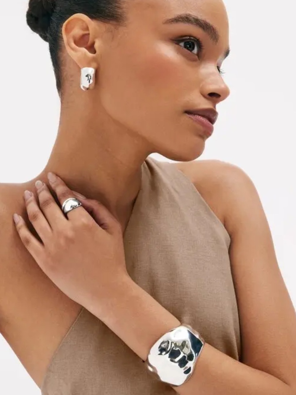 Ring Concierge Hammered Hoops